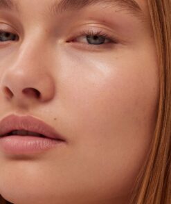 Alternative view of CC Me Serum with Vitamin C + Niacinamide