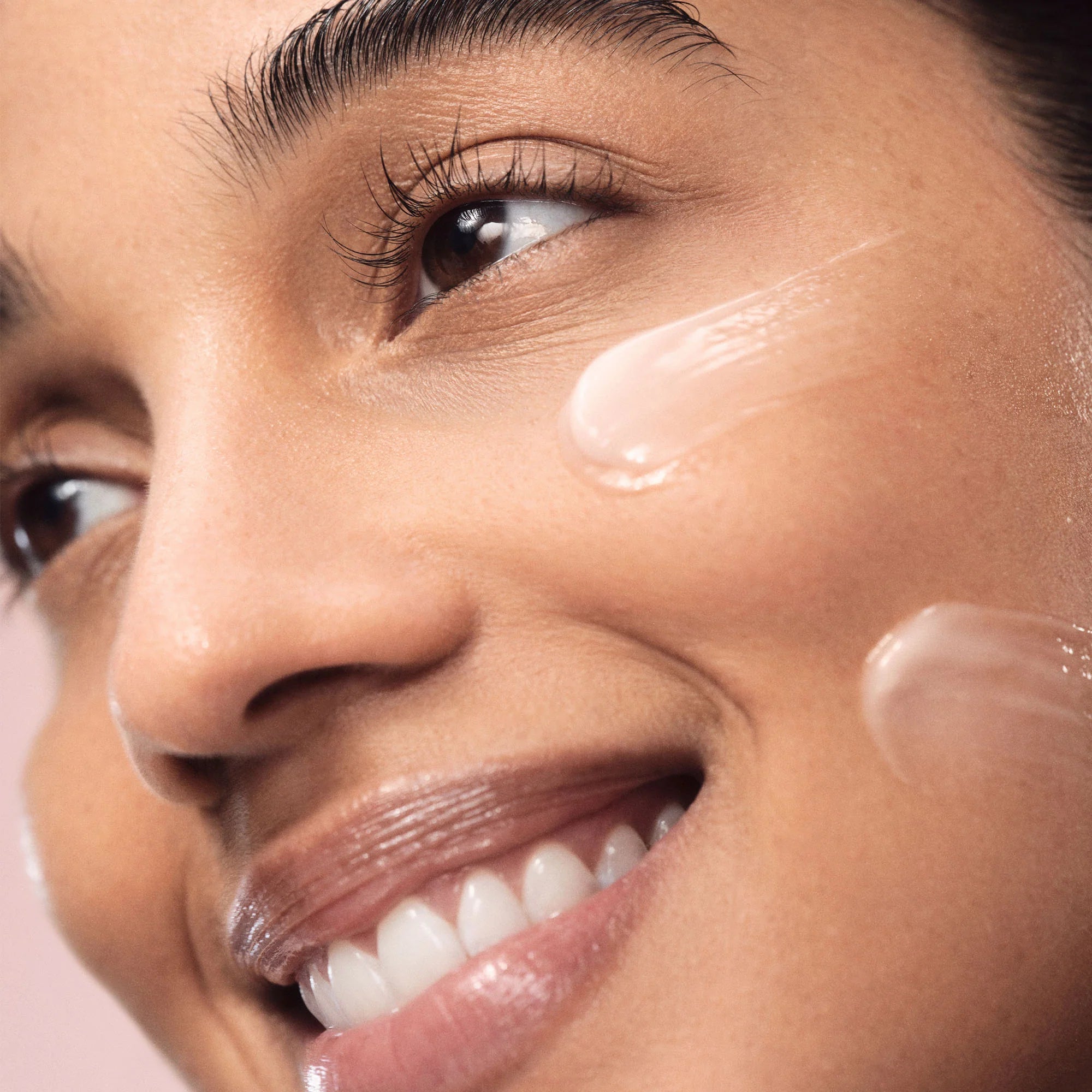 Cloud Dew® Gel Cream Moisturizer - Image 3